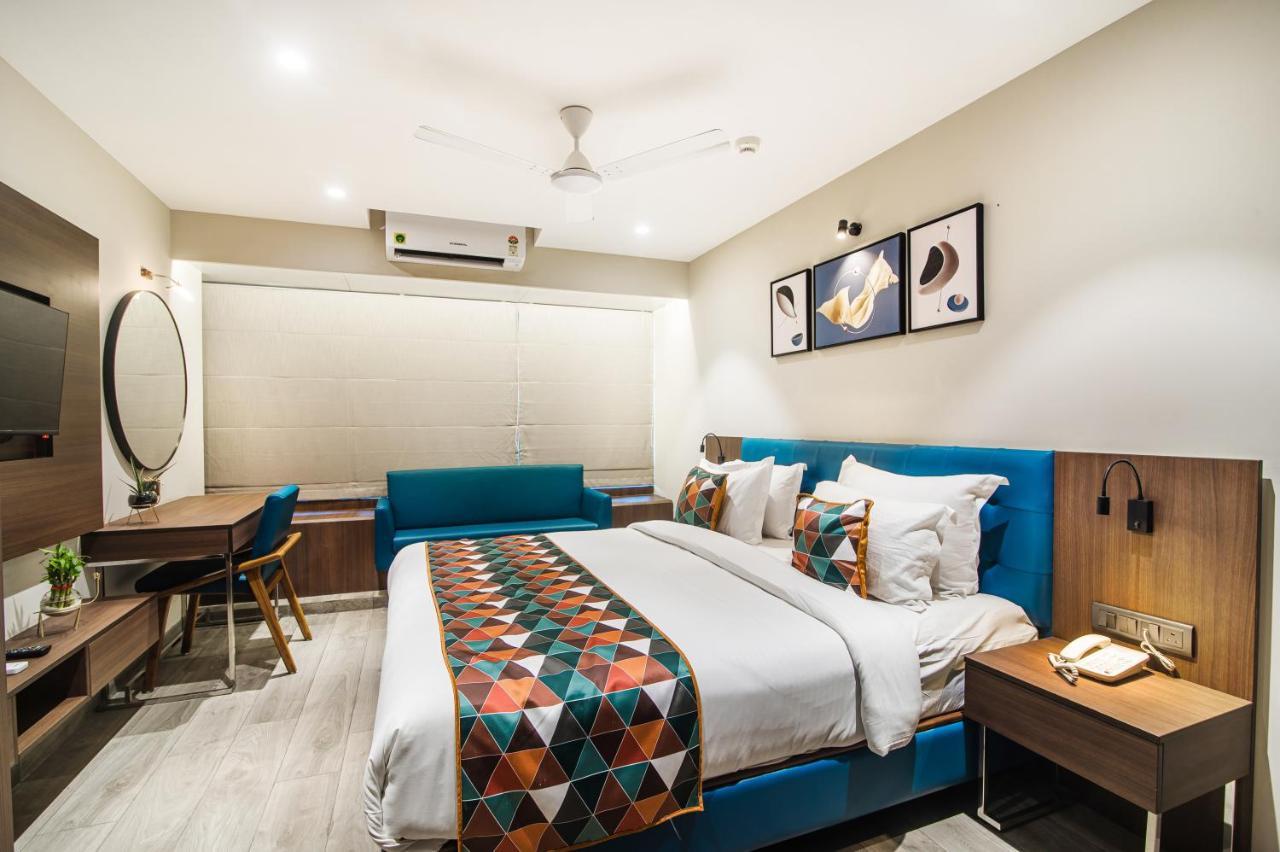 Hotel Sadbhav Villa 수라트 외부 사진